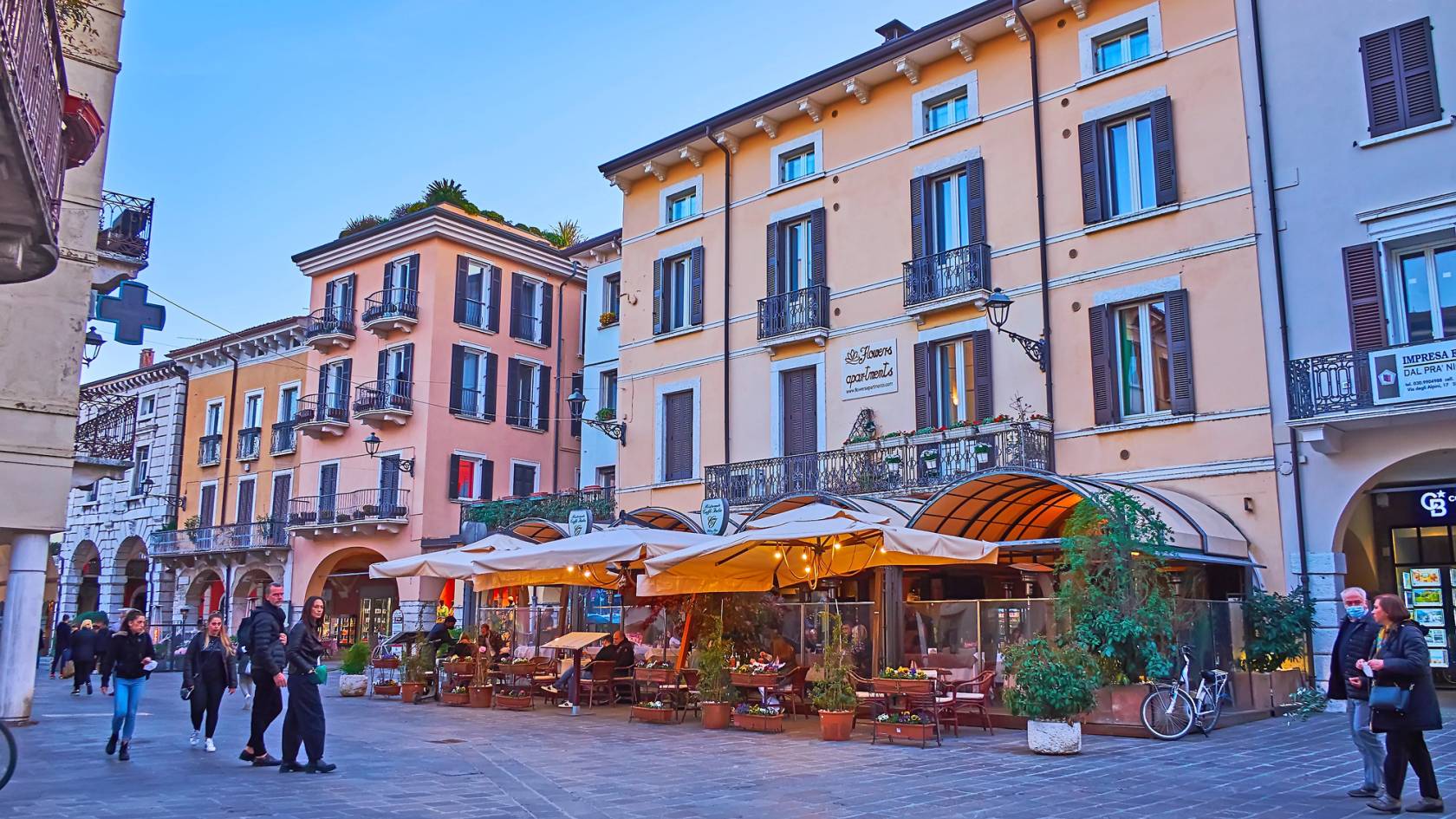 Desenzano del Garda: eleganza, lago e stile di vita