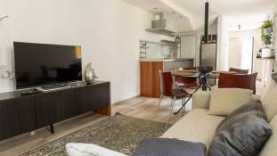 Smiley House By Case al Lago