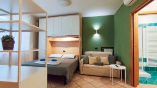 Nel Centro di Desenzano By Case al Lago